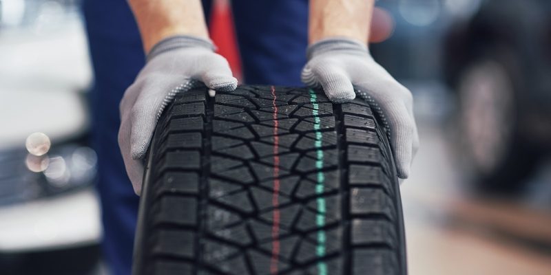 Deep Learning based Computer Vision System for Automated Tyre Defect Detection